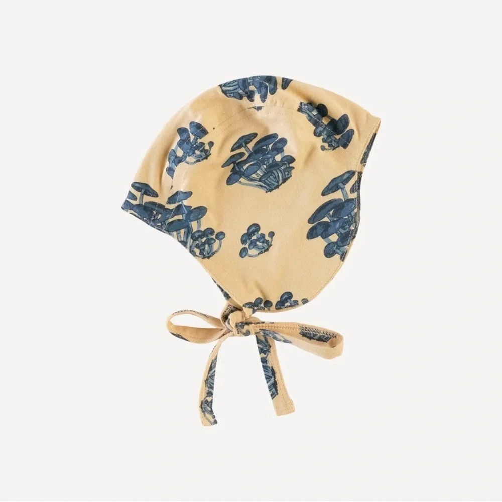 Kate Quinn flight hat | blue mushrooms | bamboo, 12-18m, NWT
